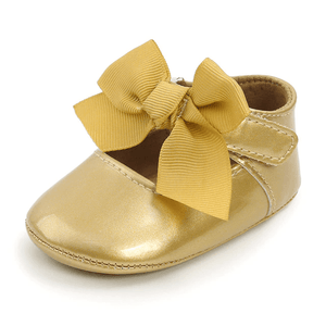 Nilse Baby Girls' Dress Moccasin