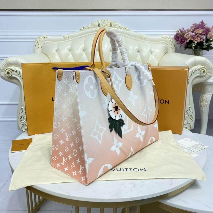 TntWear Onthego Tote Bag - LUV 546