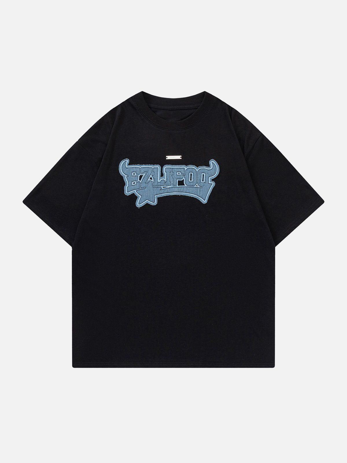 Sneakerland™ - Applique Embroidery Tee - tntwear1