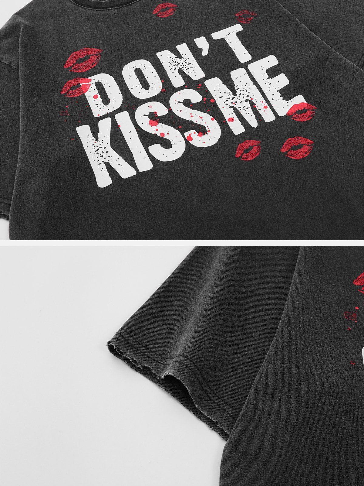 Sneakerland™ - Blow Kisses Print Distressed Tee - tntwear1