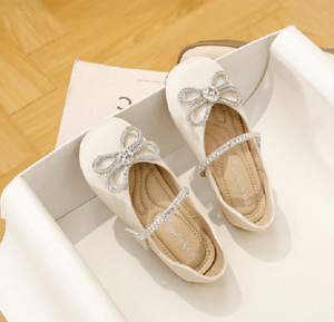 Tarah Girls' Flat Shoes