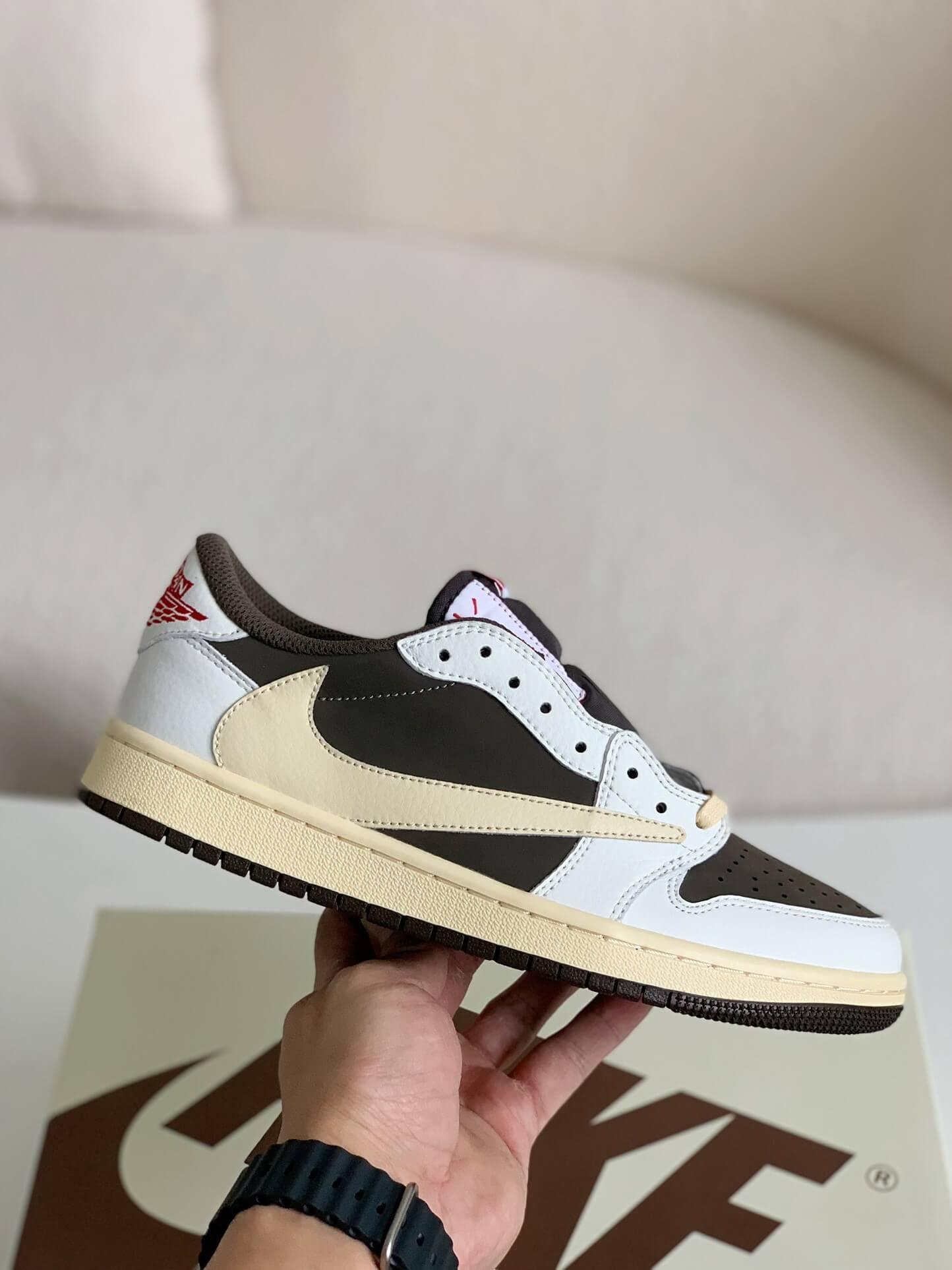 Travis Scott x Air Jordan 1 Low OG "Mocha" - tntwear1