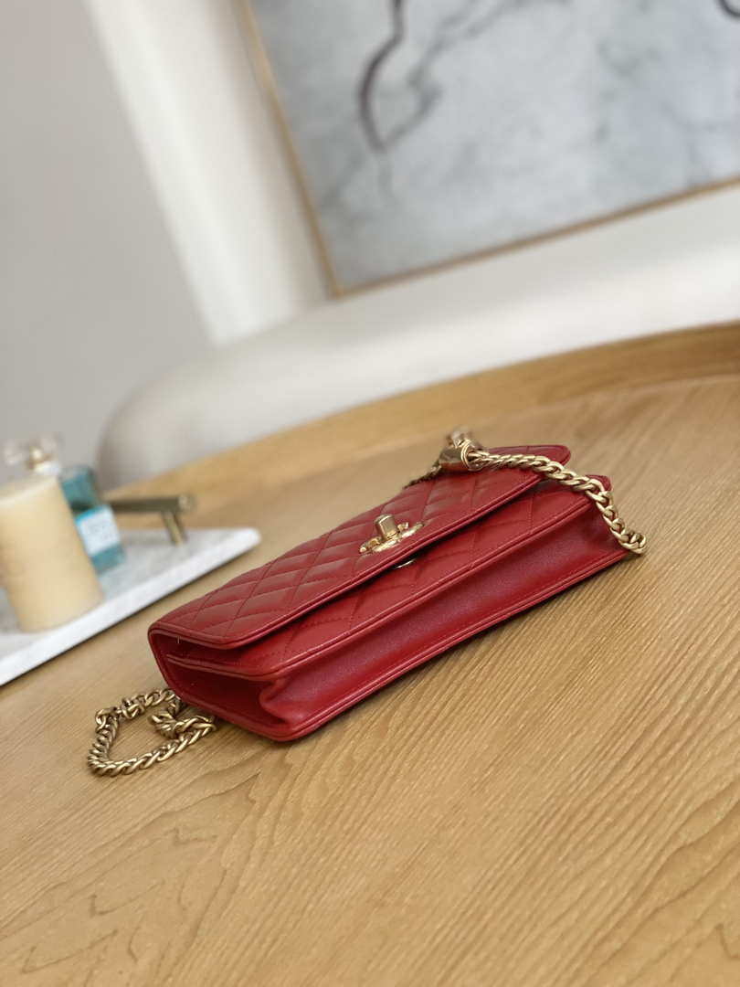 Tntwear - Woc Chain Wallet Bag Red