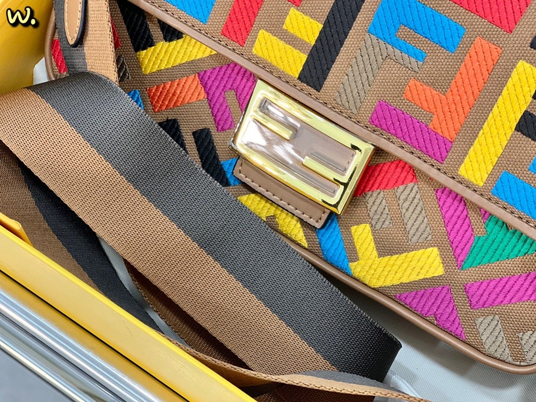 Sneakerhill - Luxury Edition Bags FEI 239