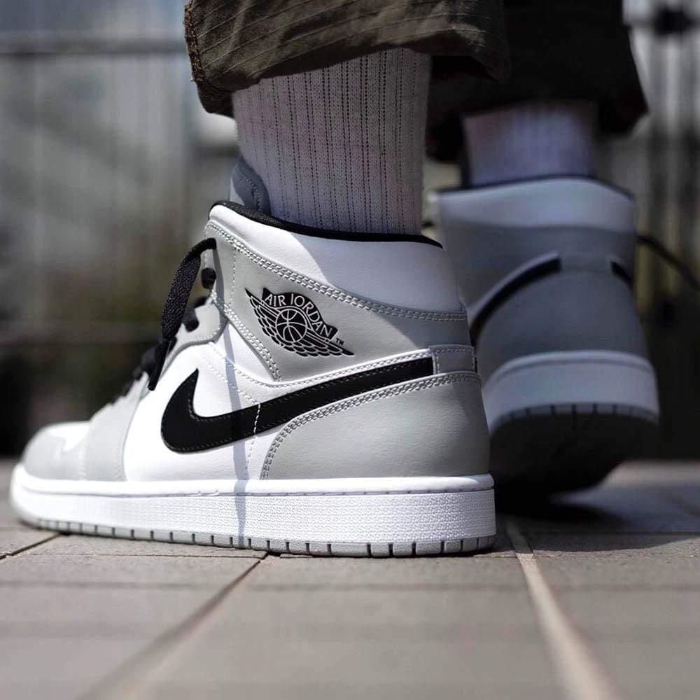 Air Jordan 1 Mid 'Smoke Grey' - tntwear1