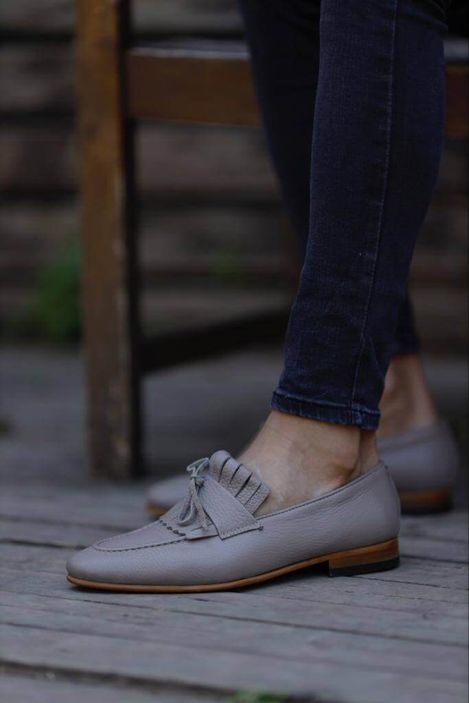 Beige Kiltie Loafers