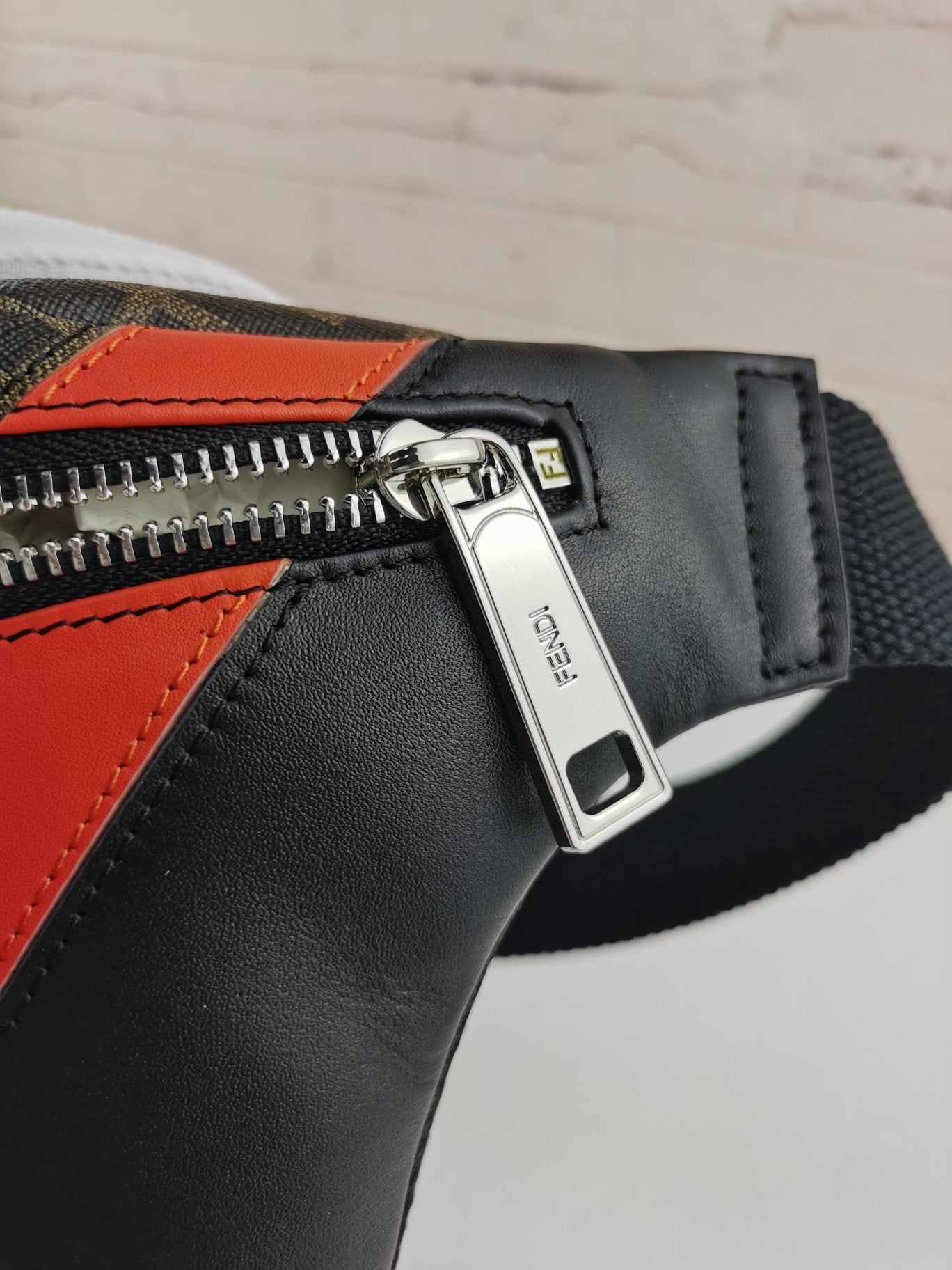 Sneakerhill - Luxury Edition Bags FEI 171