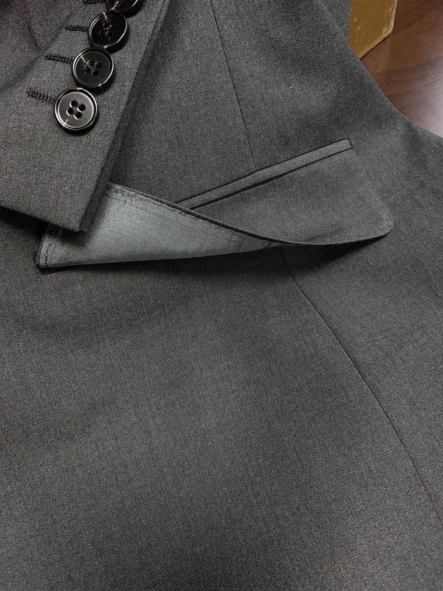 Burberry Charcoal Gray Suit - tntwear1