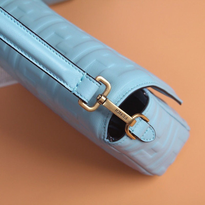 Tntwear - Baguette Nappa Shoulder Bag Sky Blue