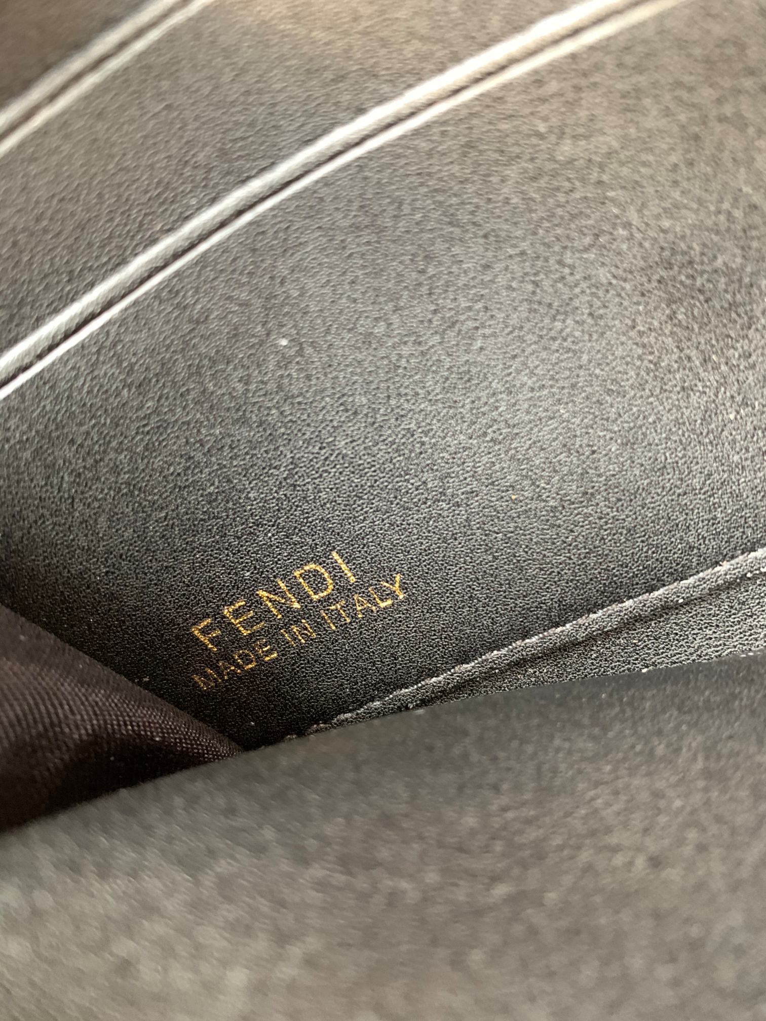 Sneakerhill - Luxury Edition Bags FEI 169