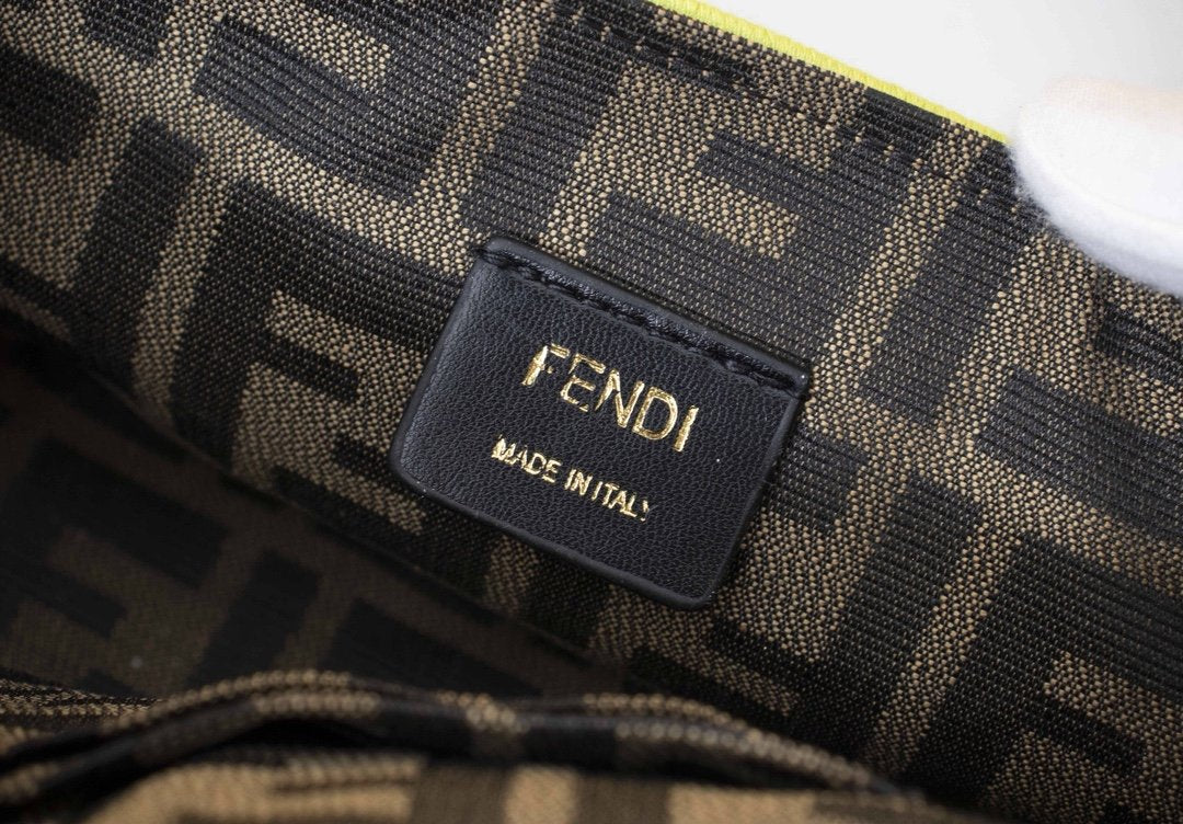 Sneakerhill - Luxury Edition Bags FEI 162