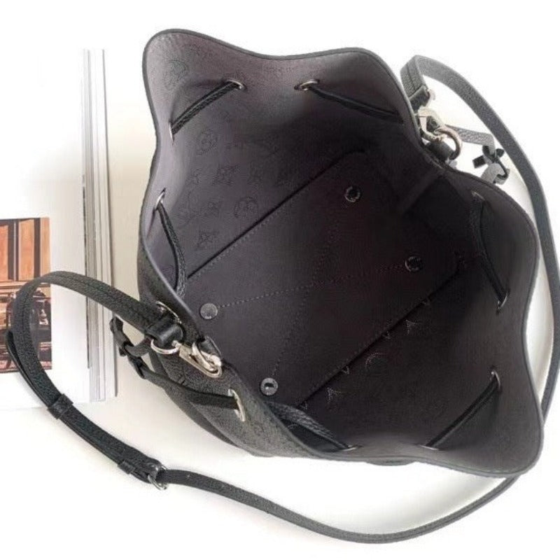 Tntwear - Bella Bucket Bag Black