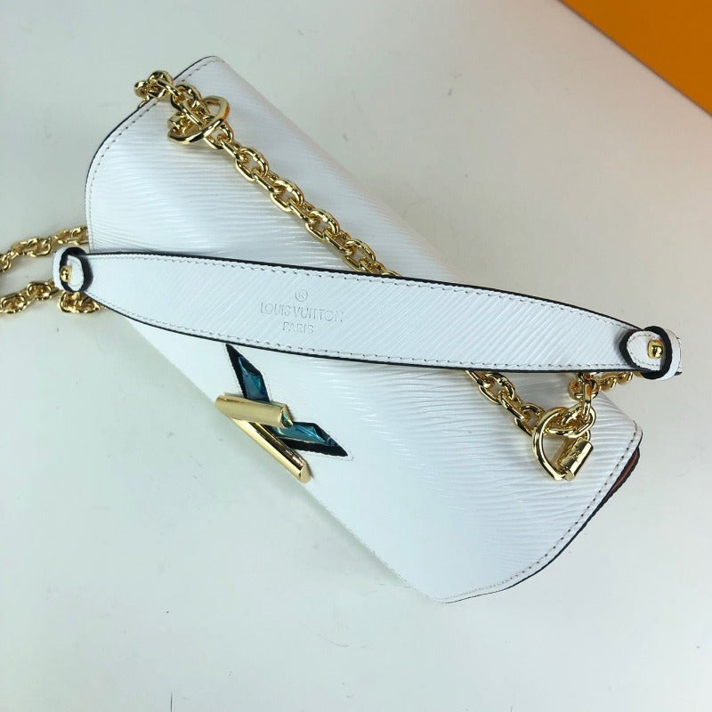 Tntwear - Twist Handbag With Chain White