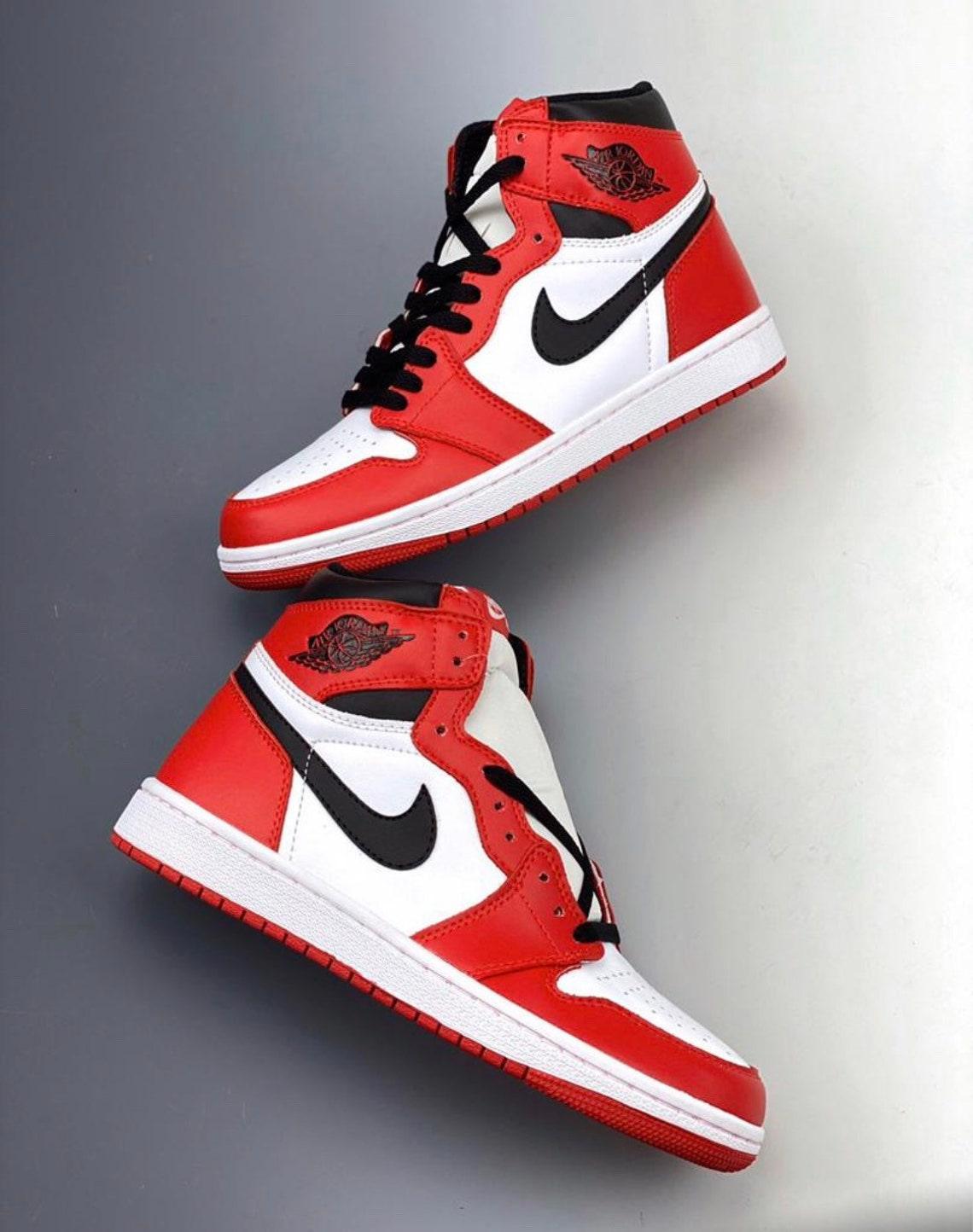 Custom RED Black White Jordan 1 CHICAGO High Q AJ1 UNISEX ( Customs And Box ), Jordan 1 Sneakers FREE SHIPPING WITH FEDEX - tntwear1