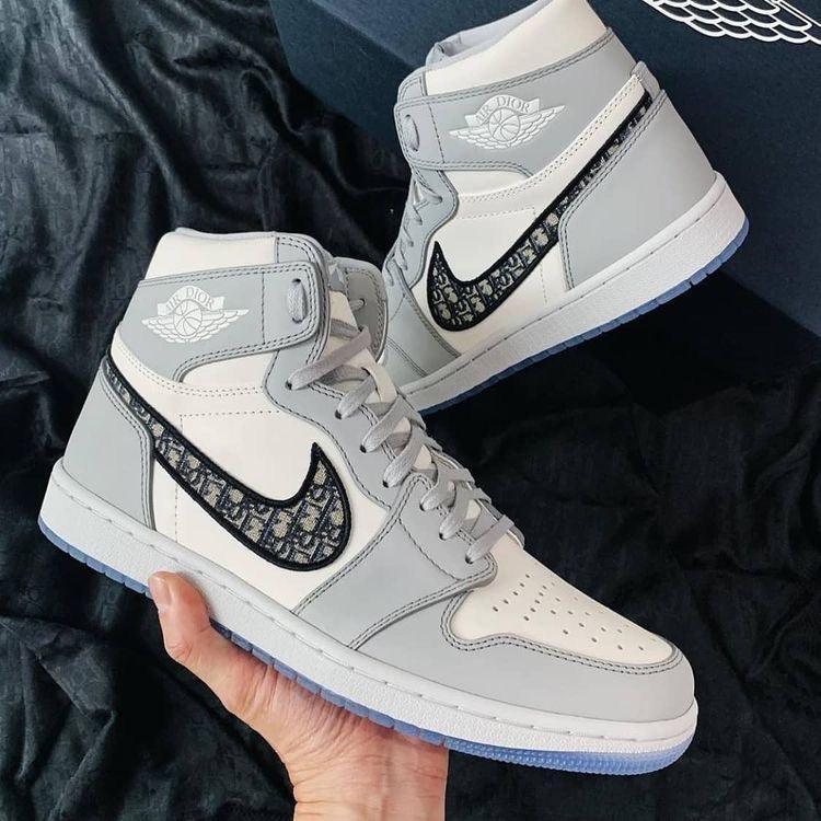 Custom Dior x Air Jordan 1 High OG "Grey"AJ1 High Q - tntwear1