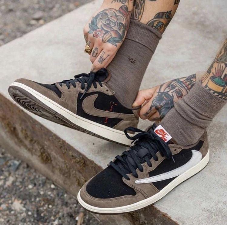 Custom Air Jordan 1 Retro Low OG SP Travis Scott - CQ4277-001 - tntwear1