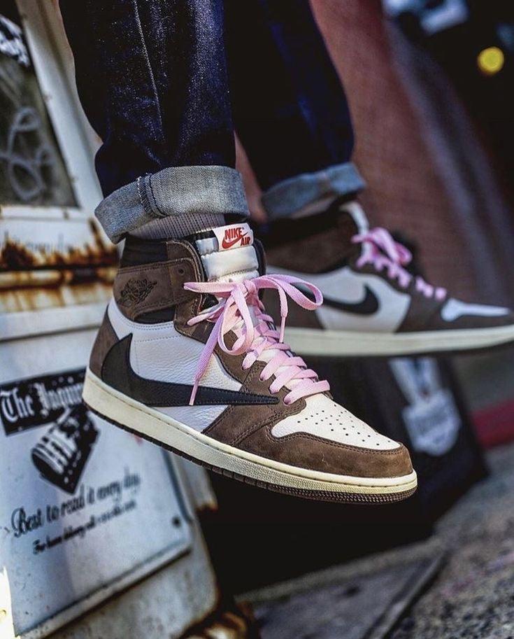 Custom Air Jordan 1 x Travis Scott AJ1 - tntwear1