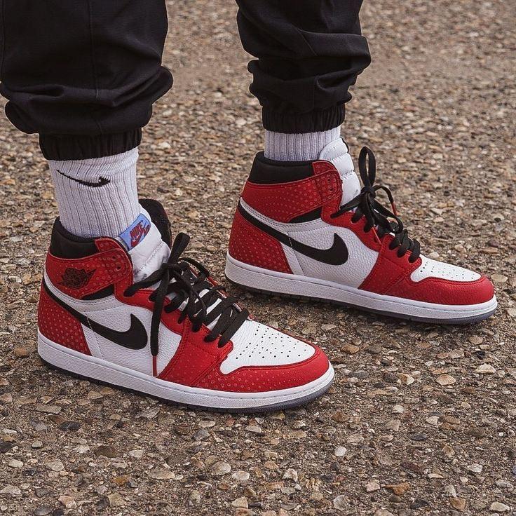 Custom RED Black White Jordan 1 CHICAGO High Q AJ1 UNISEX ( Customs And Box ), Jordan 1 Sneakers FREE SHIPPING WITH FEDEX - tntwear1