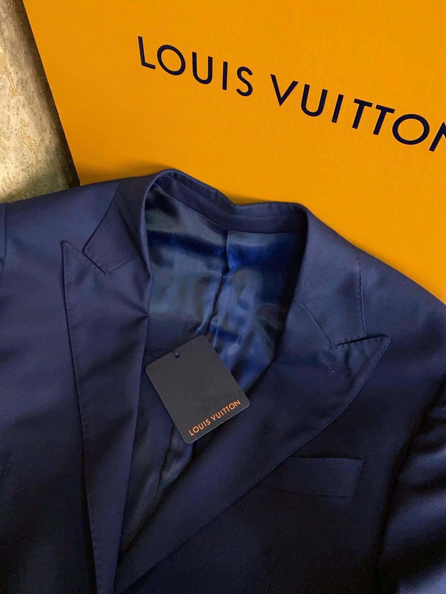 Louis Vuitton Navy Suit - tntwear1